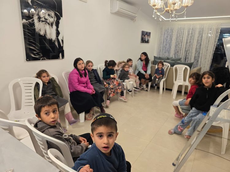 גילה א': צפו בפעילות השגרתית של מועדון צבאות השם